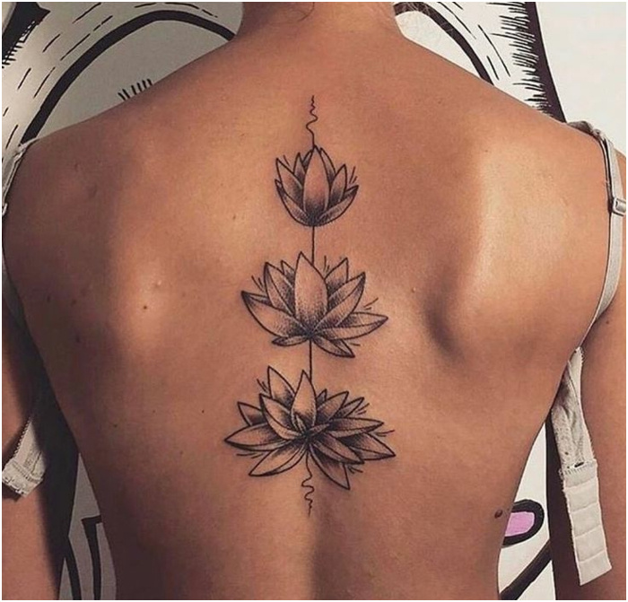decouvrez les significations differentes du tatouage fleur plusieurs idees en photos