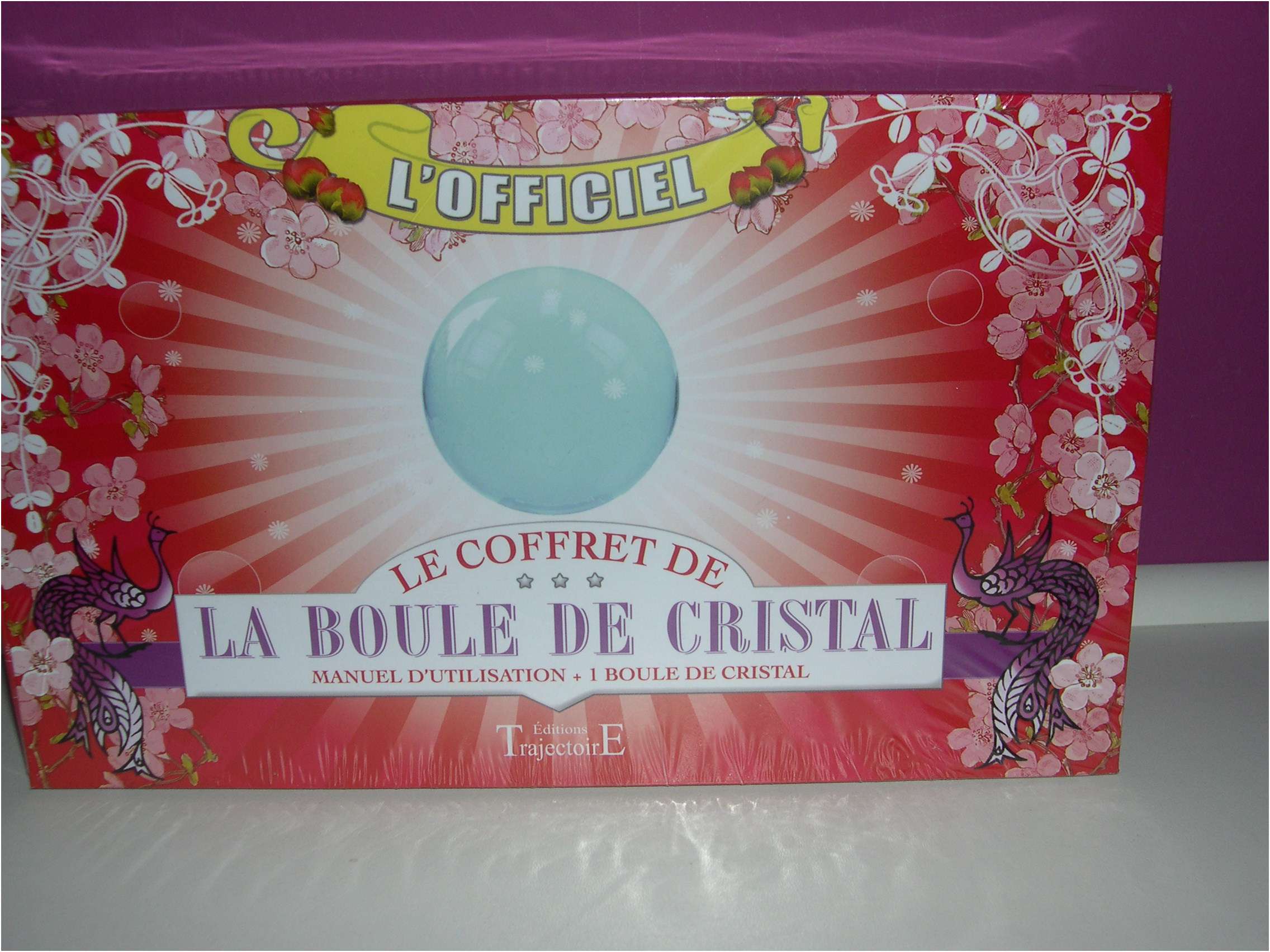 2739 le coffret de la boule de cristal