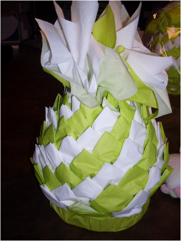 distributeur de serviette en papier en forme ananas 2